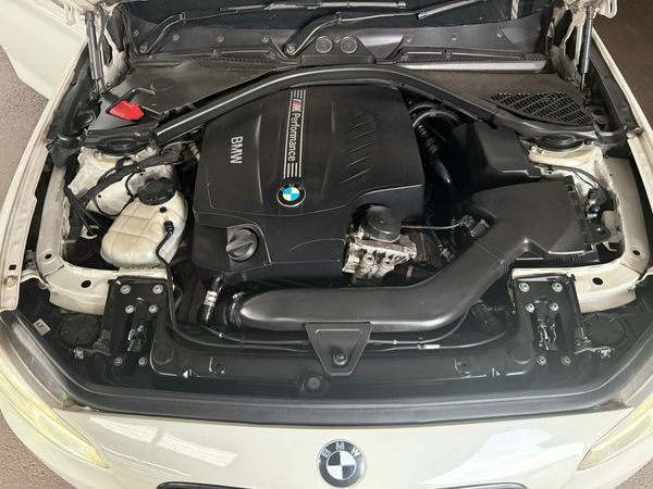 2014-BMW-1-Series-M135i-5-dr-AutoAccident-Free image:14