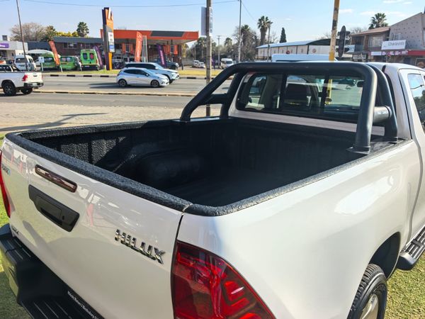 2017-Toyota-Hilux-24-GD-6-Raised-Body-SRX-Extended-Cab image:10