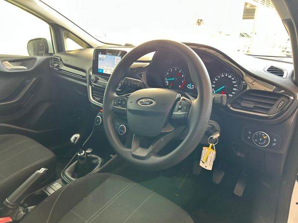 2018-Ford-Fiesta-10-EcoBoost-Trend-5-dr image:9