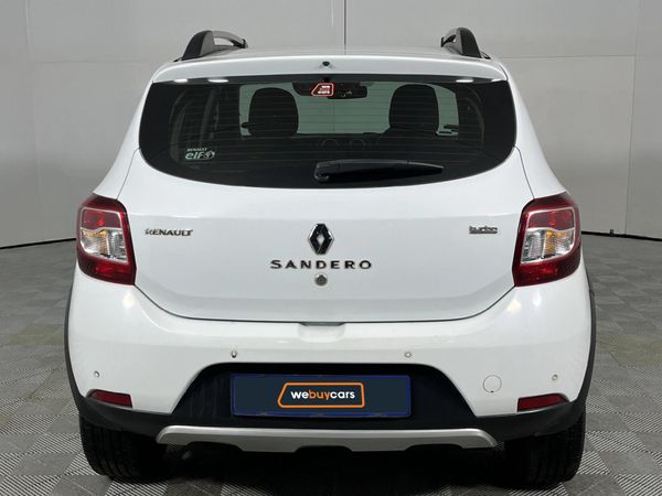 2017-Renault-Sandero-900T-Stepway image:17