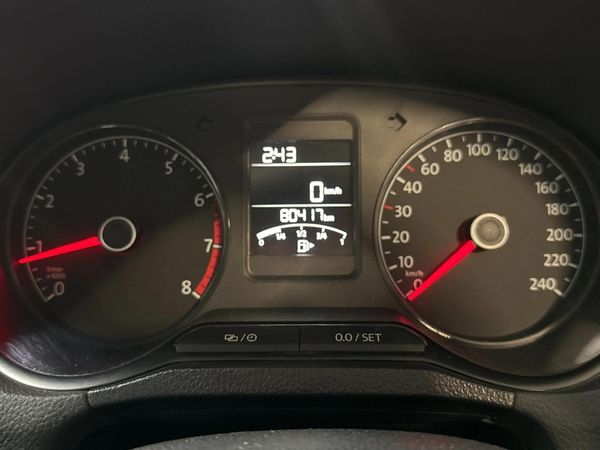 2018-Volkswagen-Polo-GP-16-Comfortline image:2