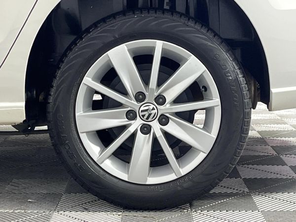 2018-Volkswagen-Polo-GP-16-Comfortline image:6