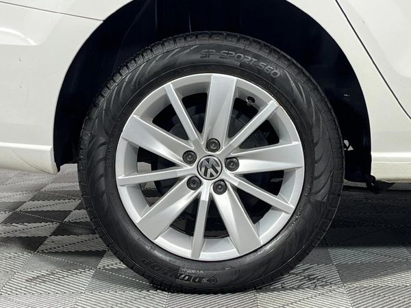 2018-Volkswagen-Polo-GP-16-Comfortline image:7