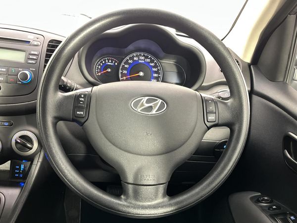 2016-Hyundai-i10-11-Motion-Auto image:11