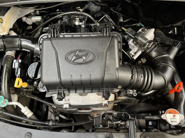 2016-Hyundai-i10-11-Motion-Auto image:12