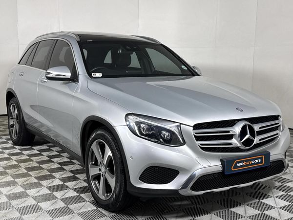 2017-Mercedes-Benz-GLC-250d image:14