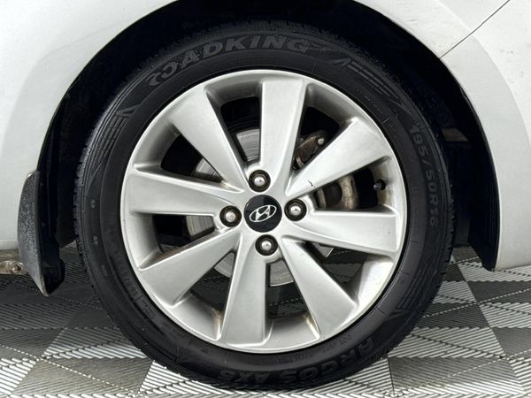 2013-Hyundai-i20-14-Glide image:5