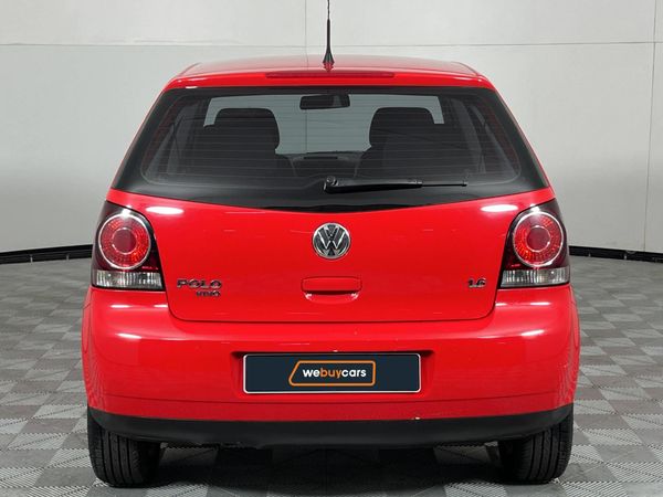 2013-Volkswagen-Polo-Vivo-16-5-dr image:16