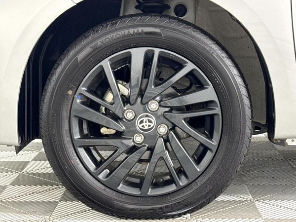 2026-Toyota-Vitz-10-XR-AMT image:4