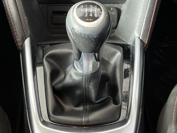 2015-Mazda-2-15-Individual-5-dr image:10