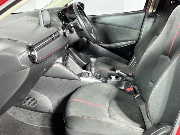 2015-Mazda-2-15-Individual-5-dr image:8