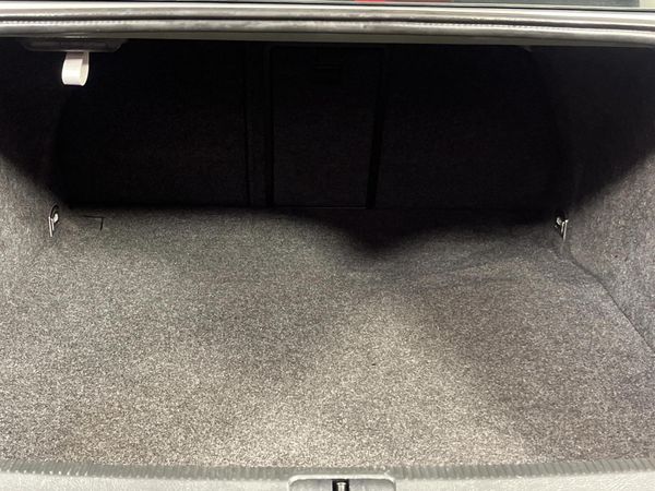 2006-Volkswagen-Passat-20-TDI-Highline-Auto image:13