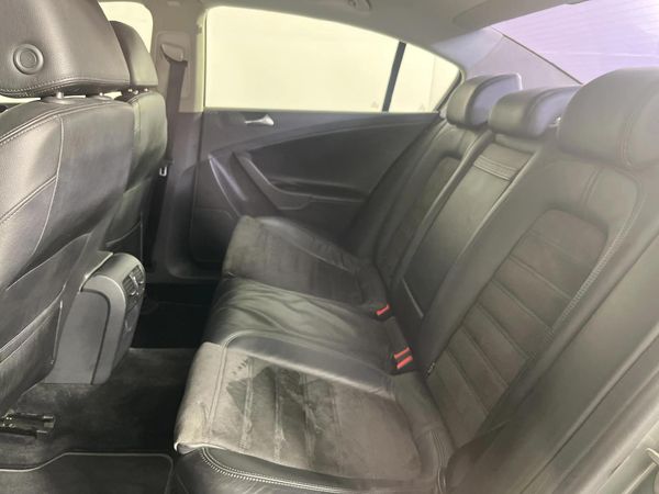 2006-Volkswagen-Passat-20-TDI-Highline-Auto image:3