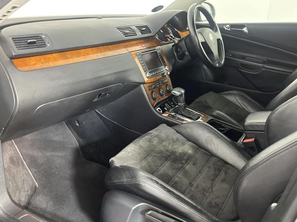 2006-Volkswagen-Passat-20-TDI-Highline-Auto image:8