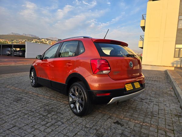 2019-Volkswagen-Polo-Vivo-16-Maxx-5-dr image:12