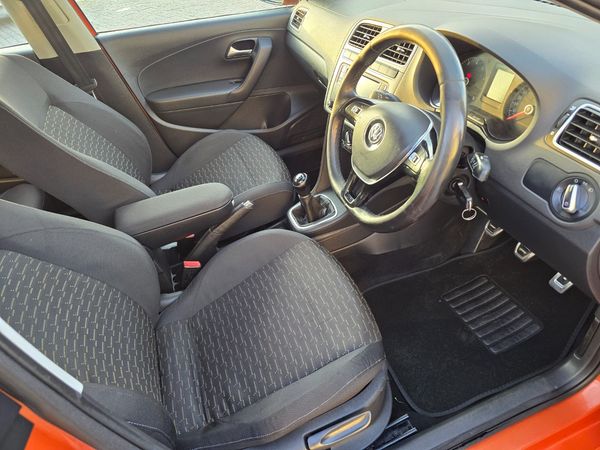 2019-Volkswagen-Polo-Vivo-16-Maxx-5-dr image:19