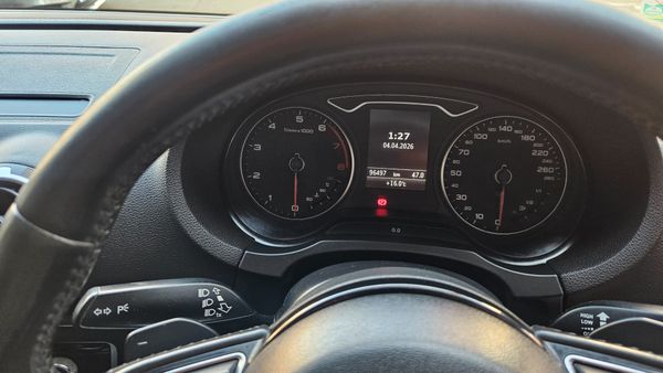 2013-Audi-A3-Sportback-14-TFSI-Attraction-Auto image:11