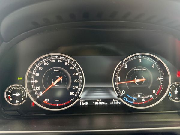 2016-BMW-X5-xDrive30d-M-Sport-Auto image:25