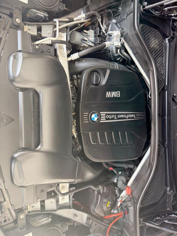 2016-BMW-X5-xDrive30d-M-Sport-Auto image:28