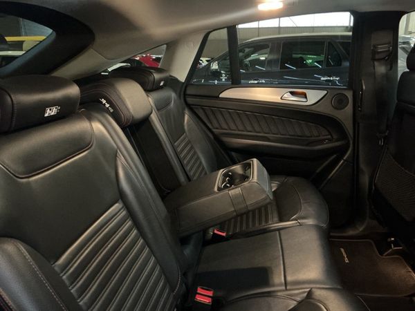 2018-Mercedes-Benz-GLE-Coupe-350d-4Matic image:9