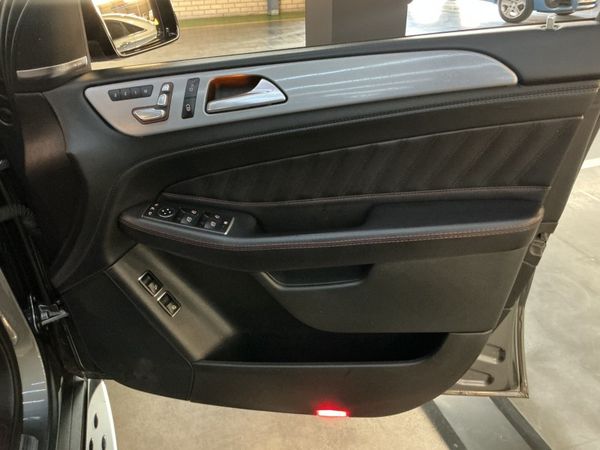 2018-Mercedes-Benz-GLE-Coupe-350d-4Matic image:26