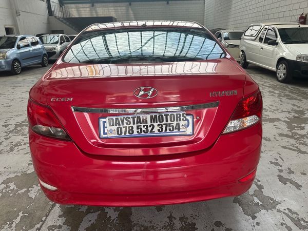 2013-Hyundai-Accent-16-GLS-Fluid image:3