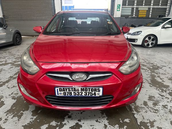 2013-Hyundai-Accent-16-GLS-Fluid image:7