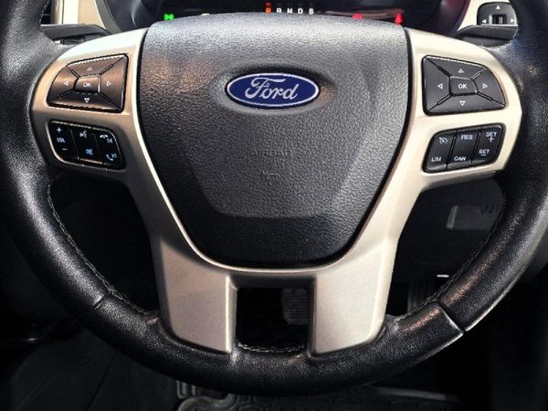 2022-Ford-Everest-32-TDCi-XLT-4x4-Auto image:16