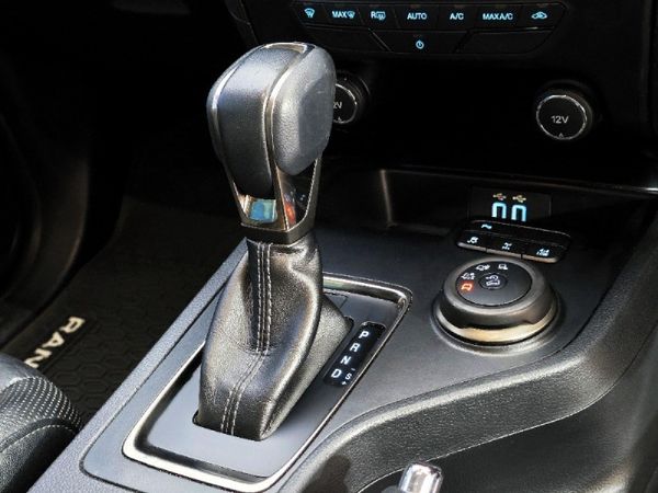 2022-Ford-Everest-32-TDCi-XLT-4x4-Auto image:18