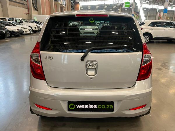 2017-Hyundai-i10-11-GLS-Motion image:5