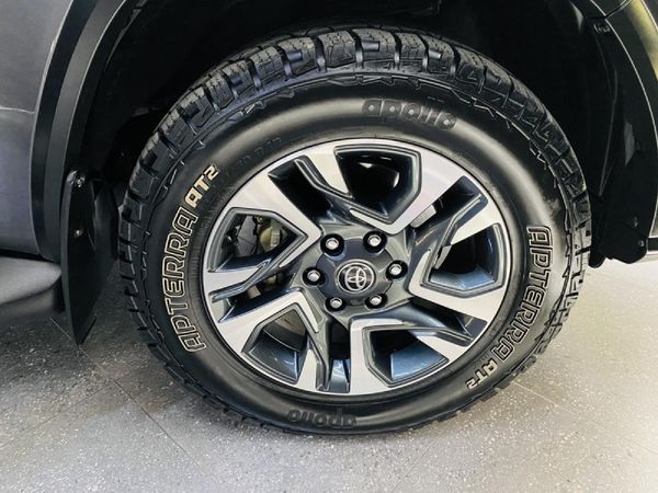 2023-Toyota-Fortuner-24-GD-6-RB-Auto image:16