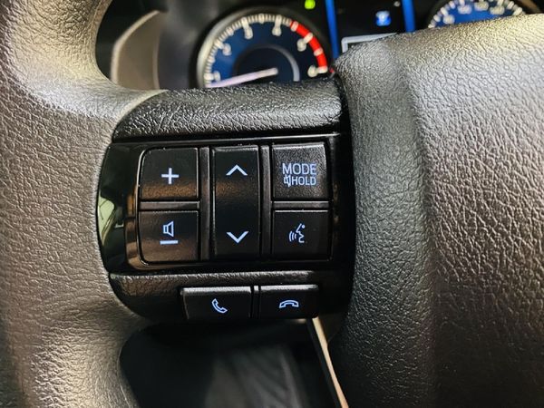 2023-Toyota-Fortuner-24-GD-6-RB-Auto image:22