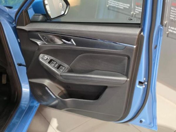 2022-Haval-Jolion-15T-Premium-Auto image:8