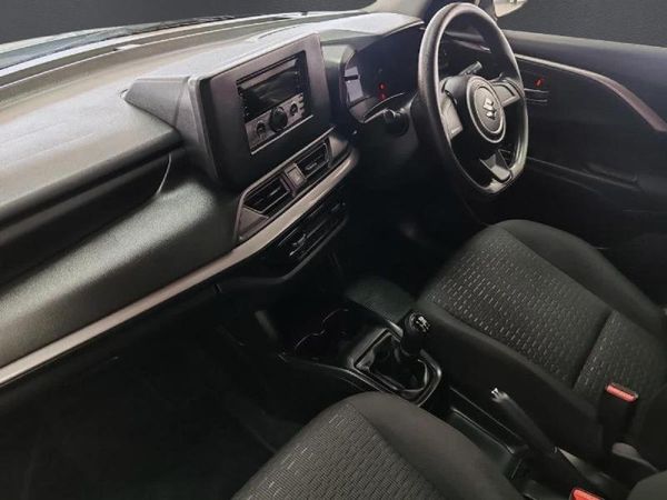 2025-Suzuki-Swift-12-GL image:13