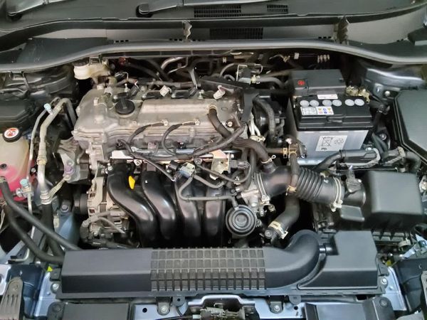 2024-Toyota-Corolla-Cross-18-XS image:18