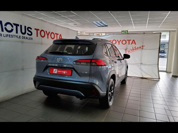 2024-Toyota-Corolla-Cross-18-XS image:1