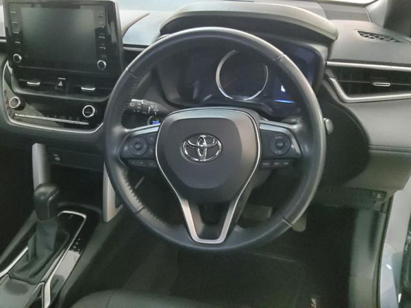 2024-Toyota-Corolla-Cross-18-XS image:7