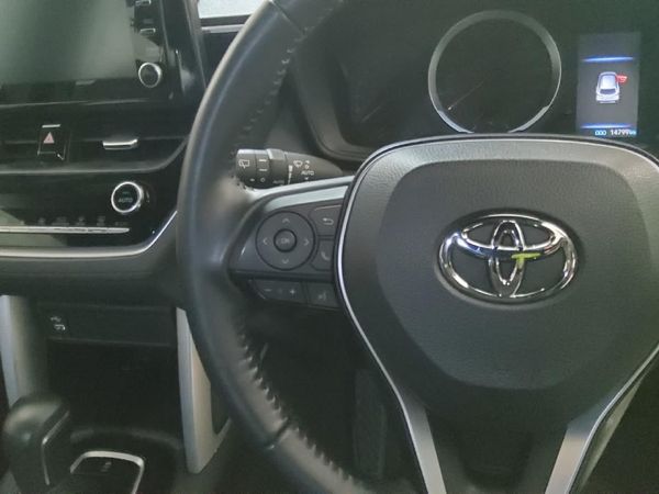 2024-Toyota-Corolla-Cross-18-XS image:8
