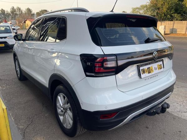 2023-Volkswagen-T-Cross-10-TSI image:4