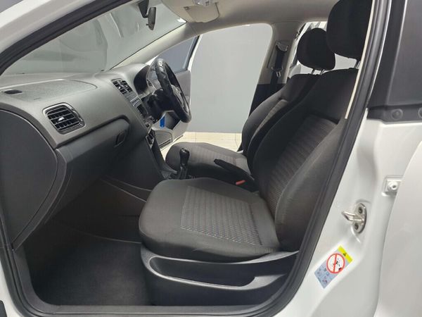 2021-Volkswagen-Polo-Vivo-14-Trendline-5-dr image:15