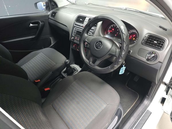 2021-Volkswagen-Polo-Vivo-14-Trendline-5-dr image:17