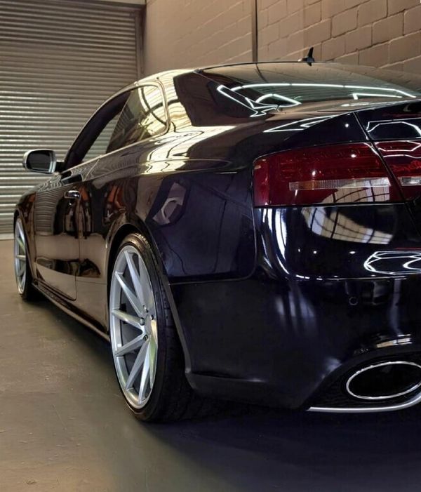 2011-Audi-RS5-Coupe-quattro-Auto image:11