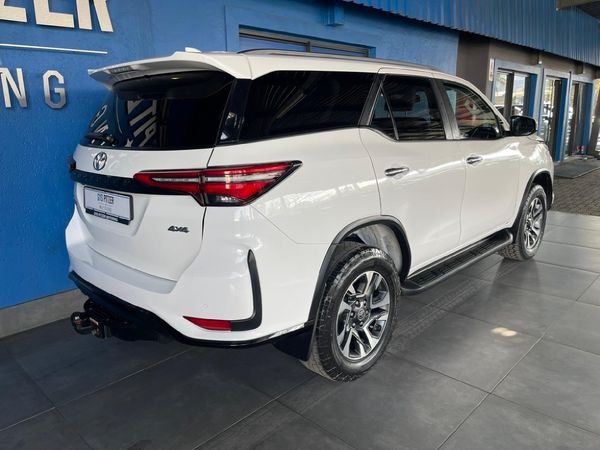 2023-Toyota-Fortuner-24-GD-6-4x4-Auto image:12