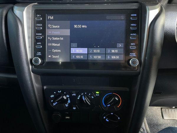 2023-Toyota-Fortuner-24-GD-6-4x4-Auto image:5