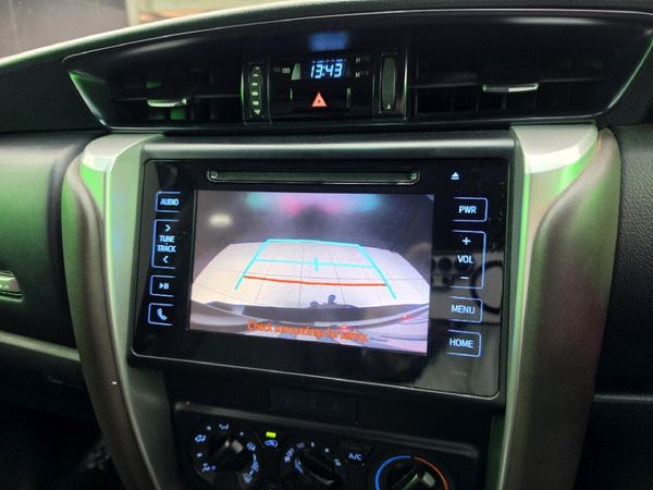 2019-Toyota-Fortuner-24-GD-6-4x4-Auto image:10