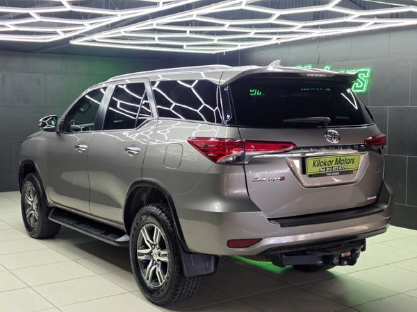 2019-Toyota-Fortuner-24-GD-6-4x4-Auto image:3