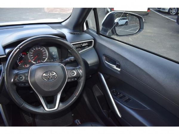 2022-Toyota-Corolla-Cross-18-XS image:9