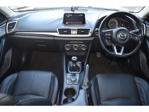 2019-Mazda-3-16-Dynamic image:7