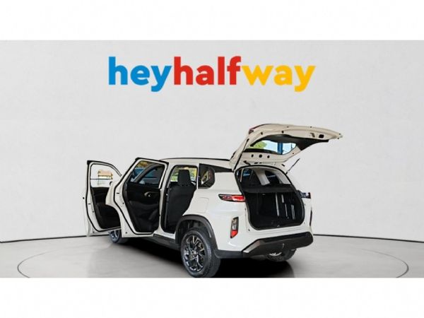 2024-Toyota-Urban-Cruiser-15-XR-Auto image:11
