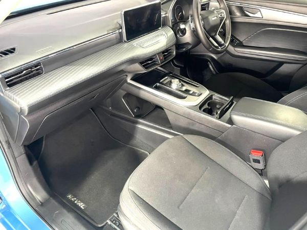 2023-Haval-Jolion-15T-Premium-Auto image:5